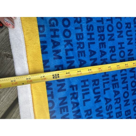 Boston Marathon Unicorn Blanket Throw Running 39X59 26.2 Soft New Blue Yellow - Picture 6 of 9